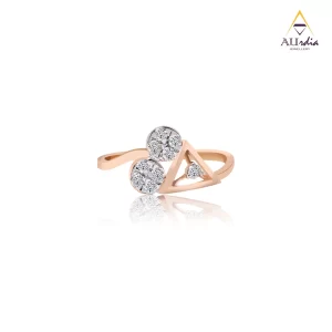 Triluxe Diamond Ring