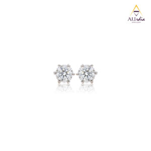 Solitaire Royale Diamond Studs