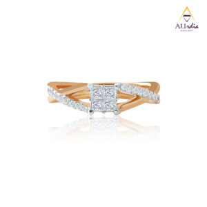 Royale Interlace Diamond Ring