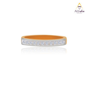 Lumina Classic Diamond Band