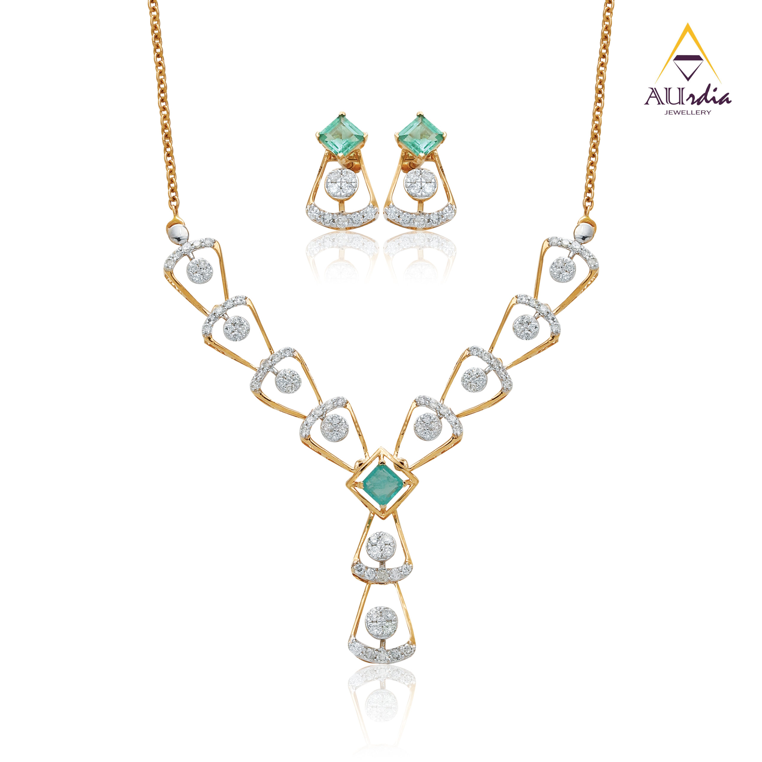 Imperial Emerald Symphony Diamond Necklace Set